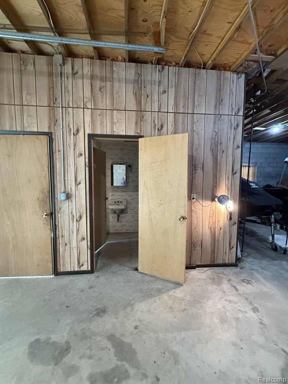 8460 North Harrison Road Roscommon, MI 48653 - Photo 22 of 43