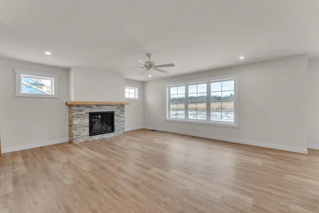 $749,000 | 396 Commodore Drive, Unit 21, Vergennes, VT 05491