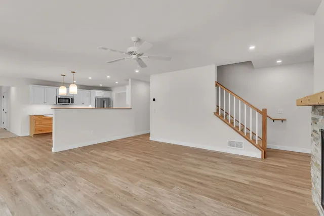 $749,000 | 396 Commodore Drive, Unit 21, Vergennes, VT 05491