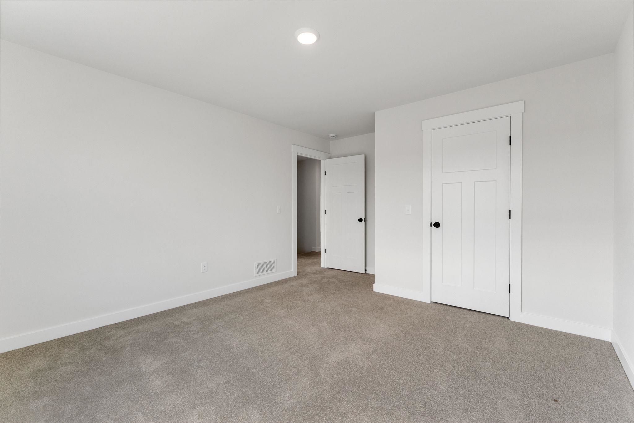 396 Commodore Drive, Unit 21 Vergennes, VT 05491 - Photo 45 of 61