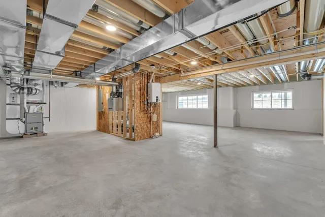 $749,000 | 396 Commodore Drive, Unit 21, Vergennes, VT 05491