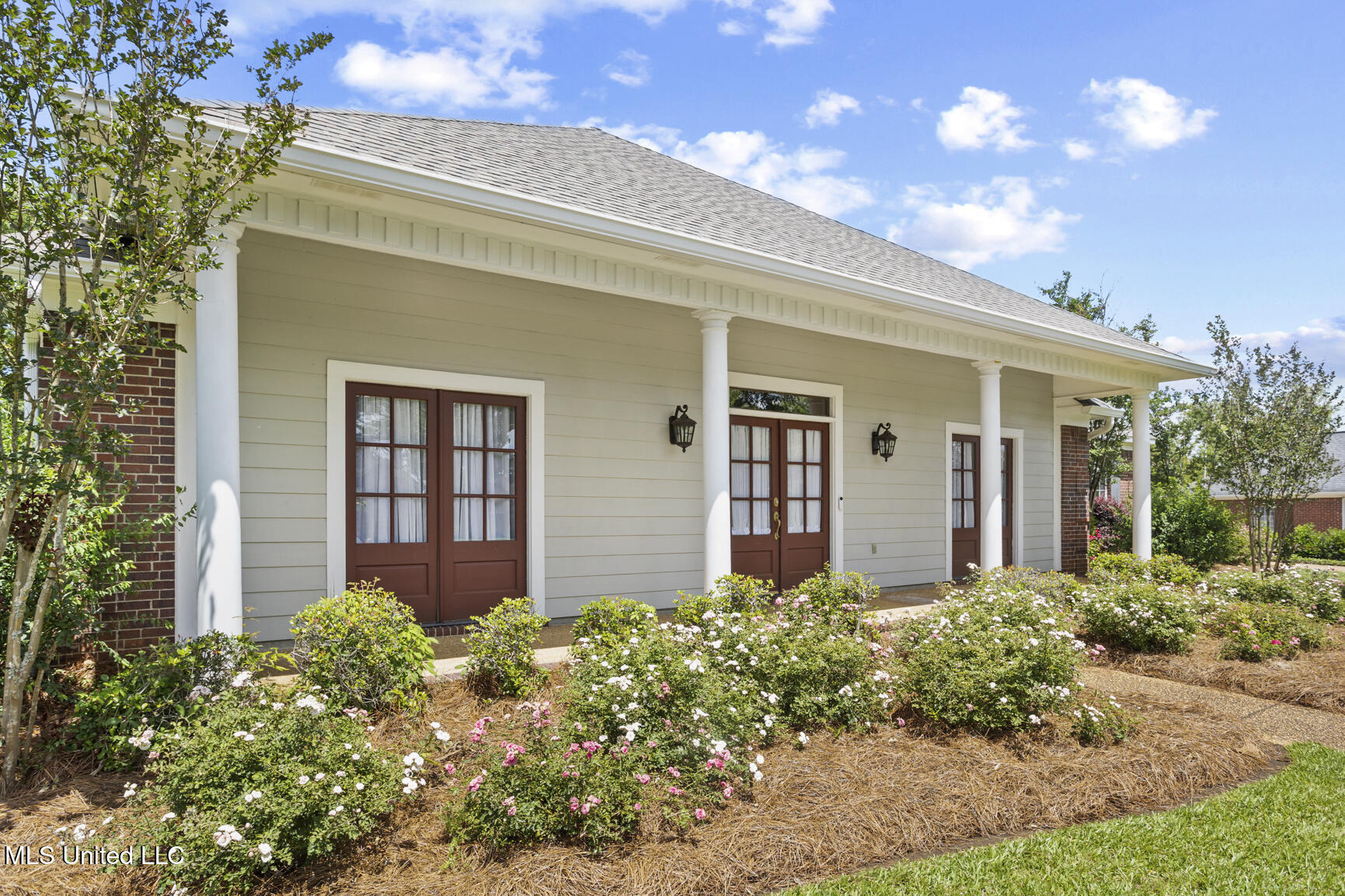 311 Windy Ridge Drive Brandon, MS 39042 - Photo 3 of 40 311 Windy Ridge-3