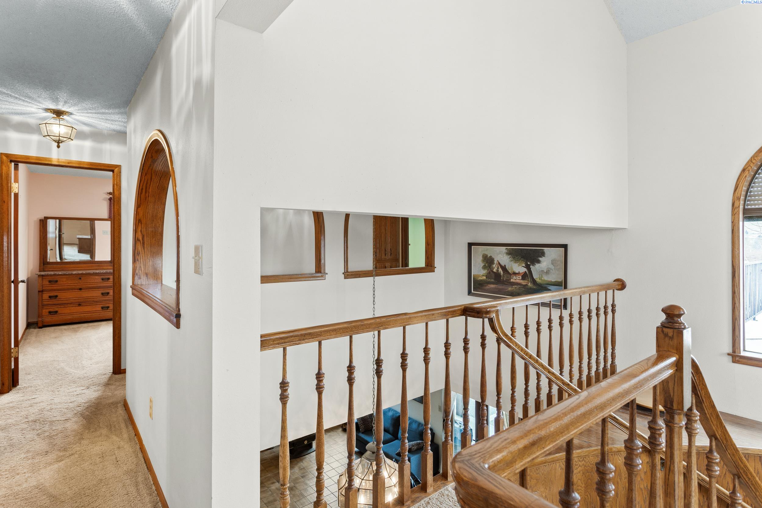 12101 South Smith Road Prosser, WA 99350 - Photo 19 of 34 Gallery Image 19