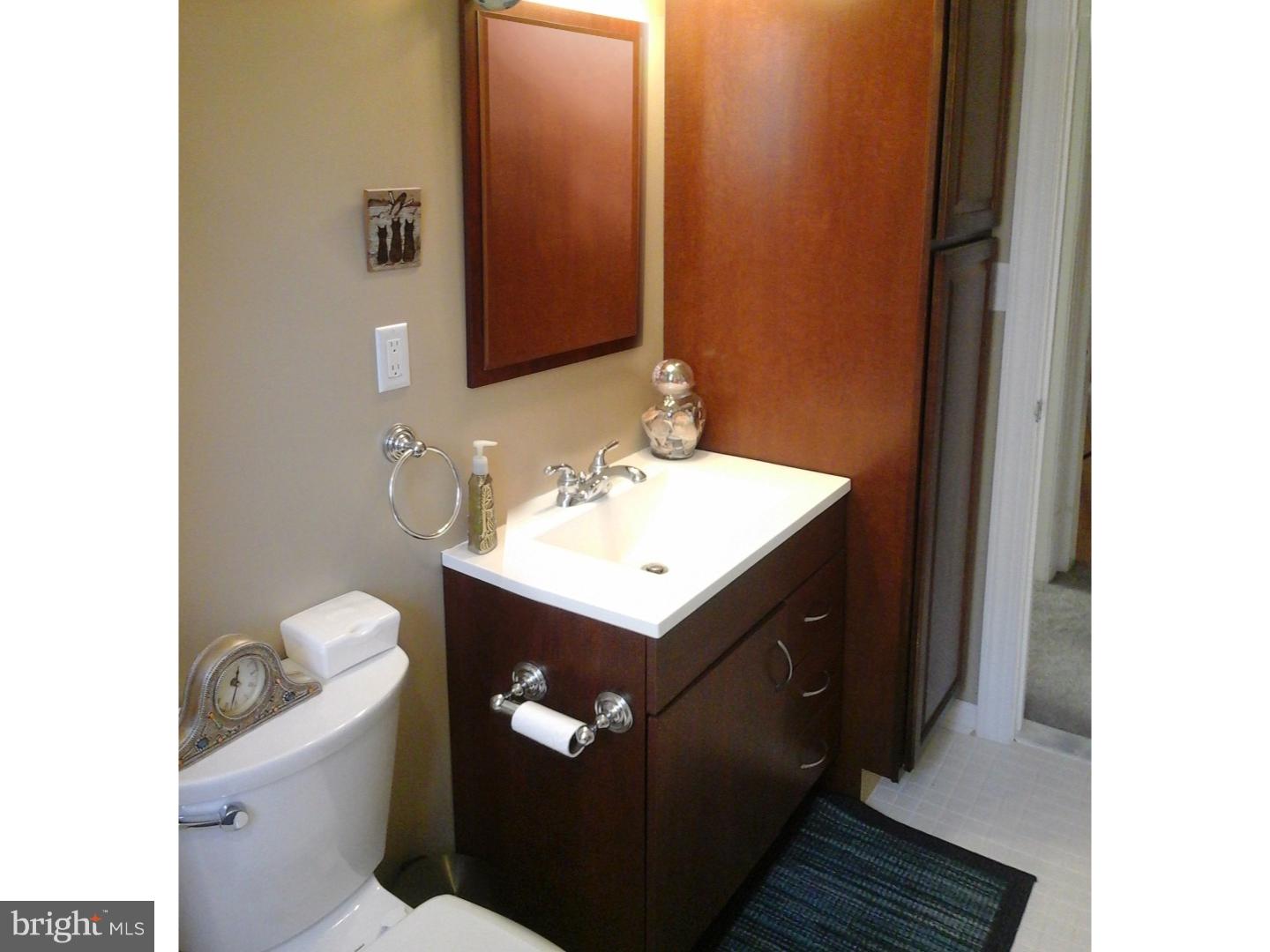 293 Wynnewood Road Ewing, NJ 08628 - Photo 5 of 19 Gallery Image 5