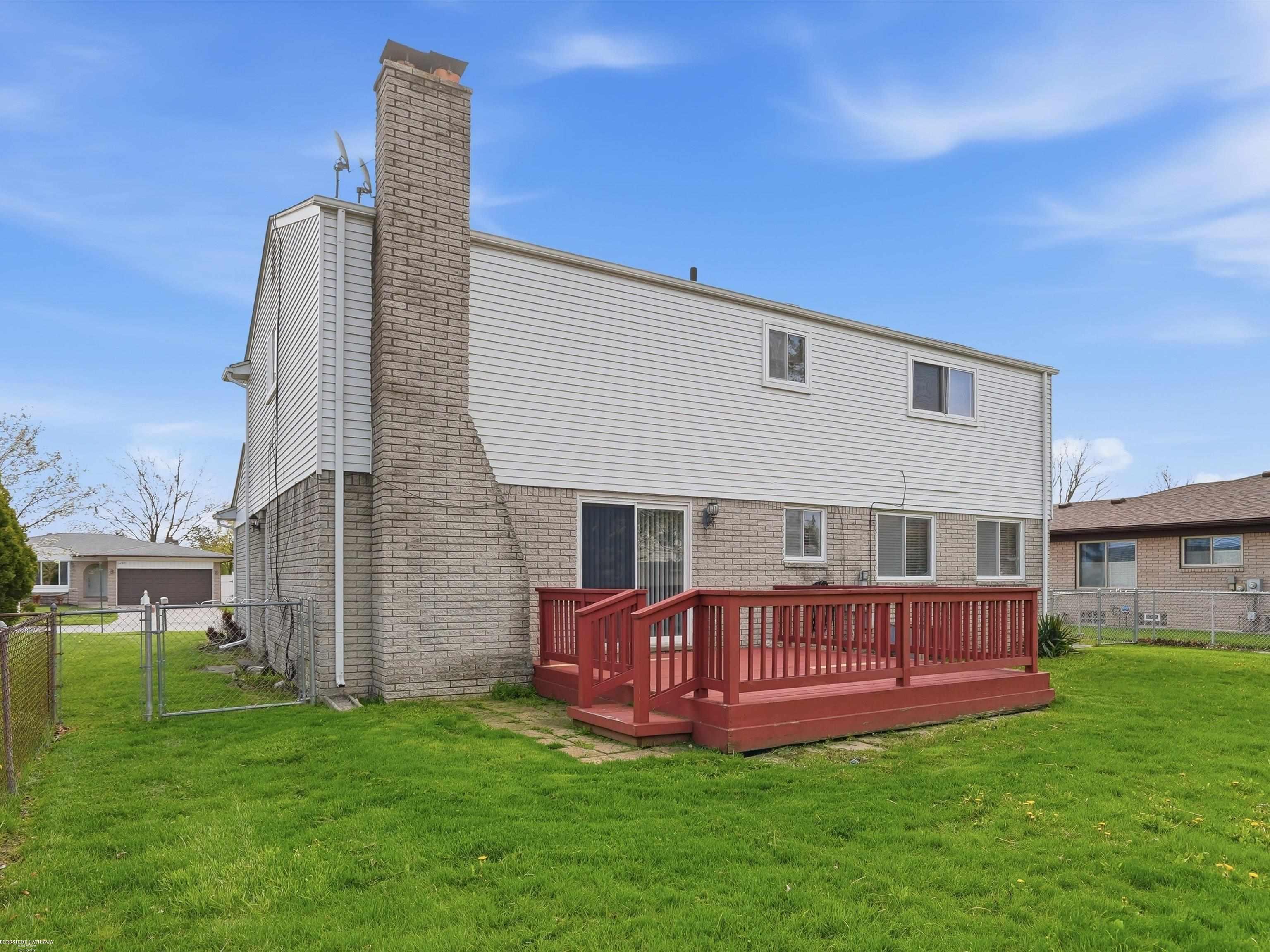 1405 Shaker Street Troy, MI 48083 - Photo 38 of 51 50205374-abc26b41-4b4b-44ff-a9a0-0ed126fcf1ac.JPG