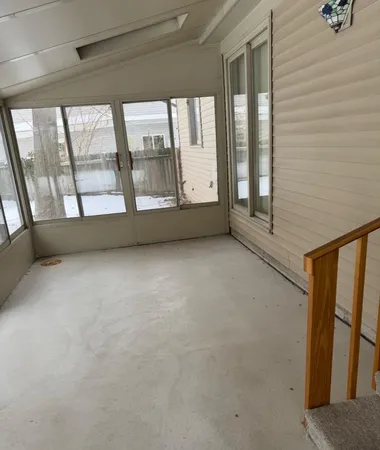 $2,250 | 33736 Hathaway, Livonia, MI 48150