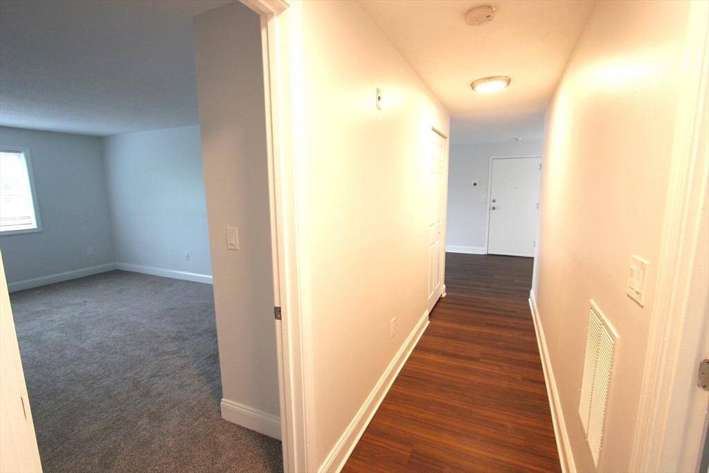 2008 Franklin Crossing Road, Unit 2008 Franklin, MA 02038 - Photo 12 of 35