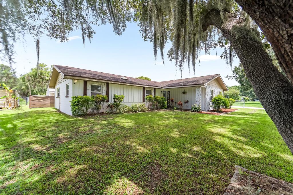 2803 Chitty Road Plant City, FL 33565 - Photo 1 of 1 Gallery Image 1