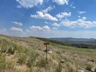 338 East Parkview Road, Unit 302 Coalville, UT 84017 - Photo 2 of 8