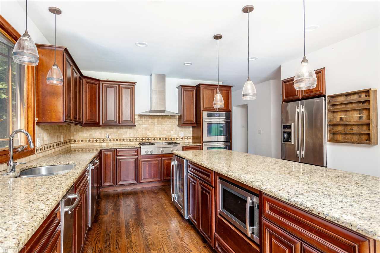 253 Moross Road Grosse Pointe Farms, MI 48236 - Photo 18 of 43