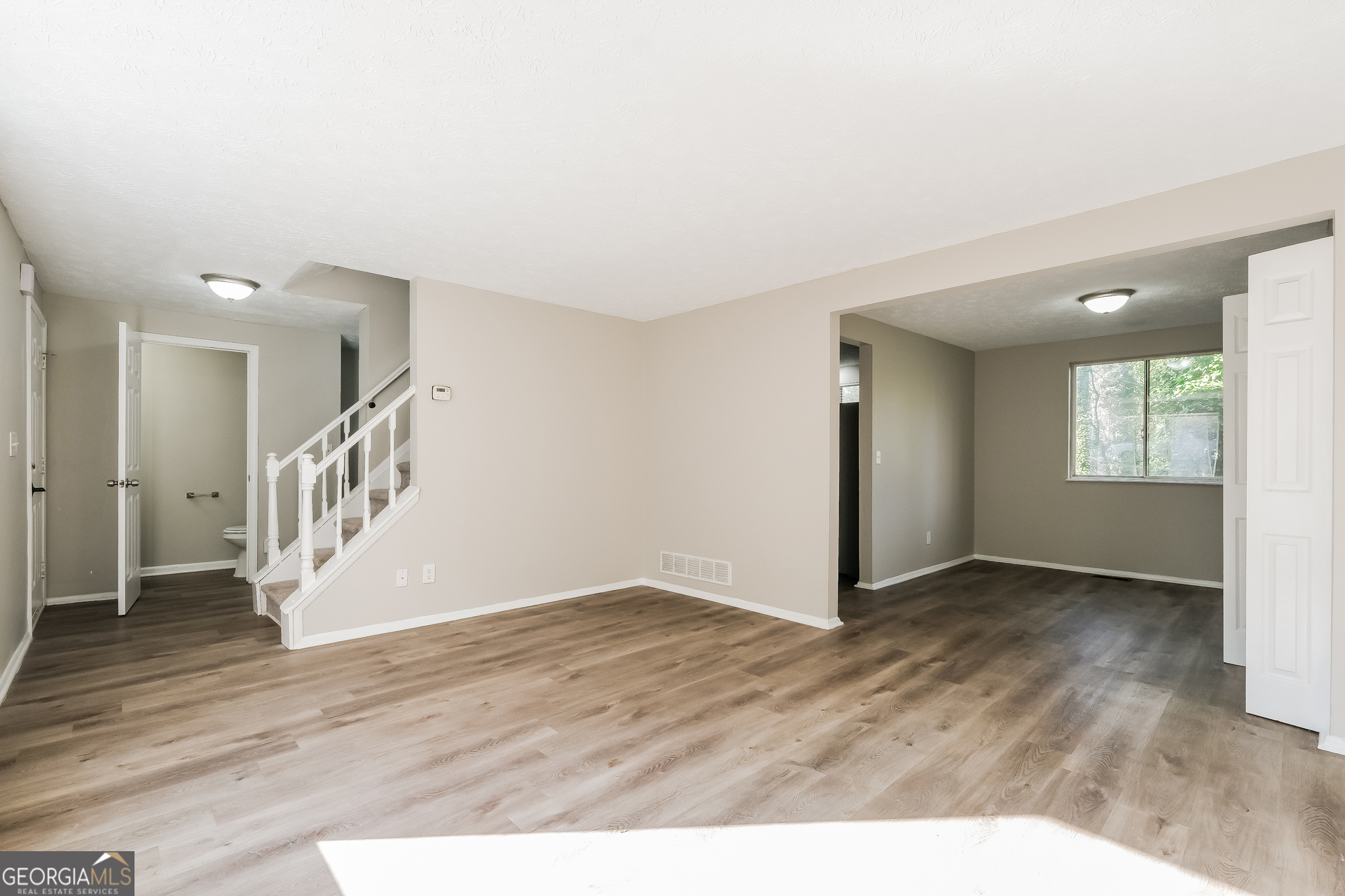 5200 Martins Crossing Road Stone Mountain, GA 30088 - Photo 3 of 23