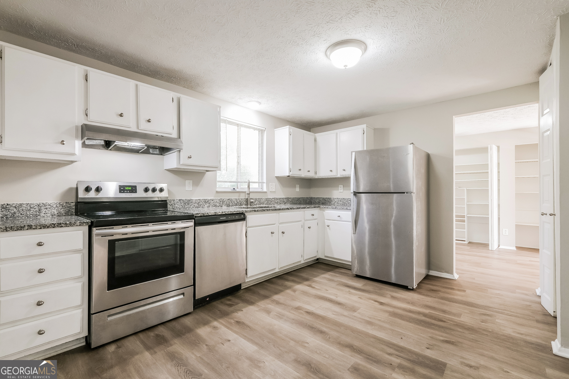 5200 Martins Crossing Road Stone Mountain, GA 30088 - Photo 7 of 23