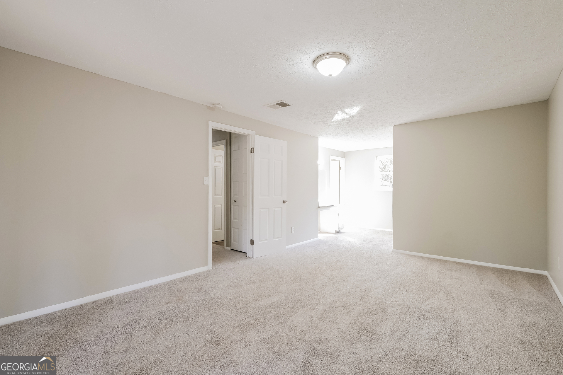 5200 Martins Crossing Road Stone Mountain, GA 30088 - Photo 10 of 23