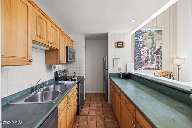 $45,000 | 508 East Lionshead Circle, Unit 604/WEEK 9, Vail, CO 81657