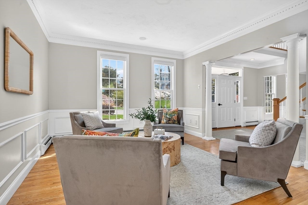 792 A Jerusalem Road Cohasset, MA 02025 - Photo 6 of 42 a living room with furniture and a large window