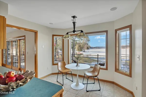 $1,800,000 | 9 Reardon Rd Extension, Queensbury, NY 12804