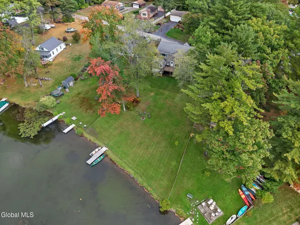 $1,800,000 | 9 Reardon Rd Extension, Queensbury, NY 12804
