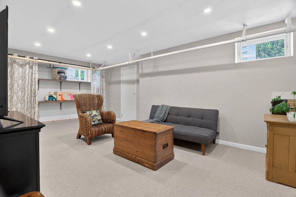 58 Leighton Road Wellesley, MA 02482 - Photo 20 of 25