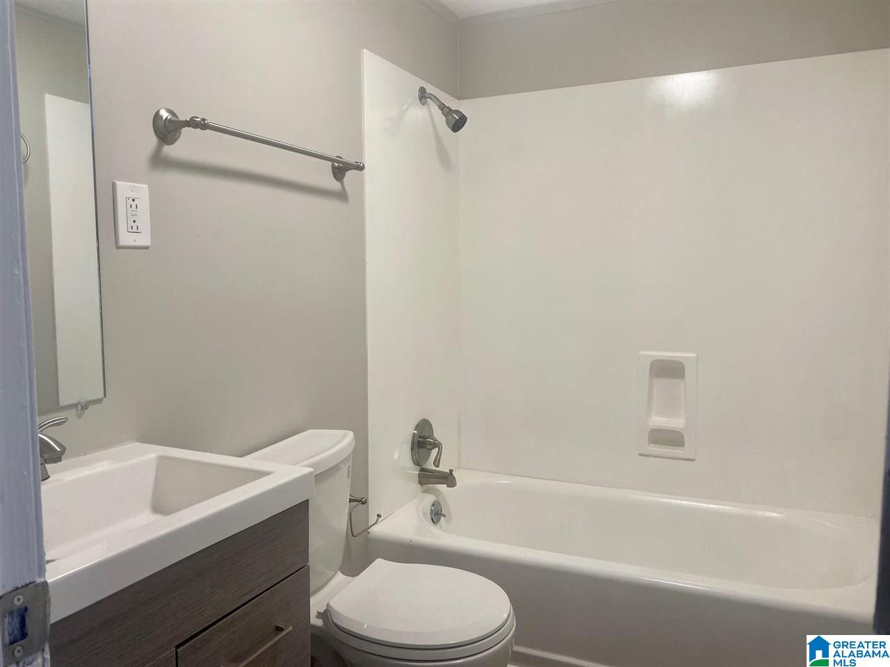 329 9th Street Pleasant Grove, AL 35127 - Photo 15 of 23