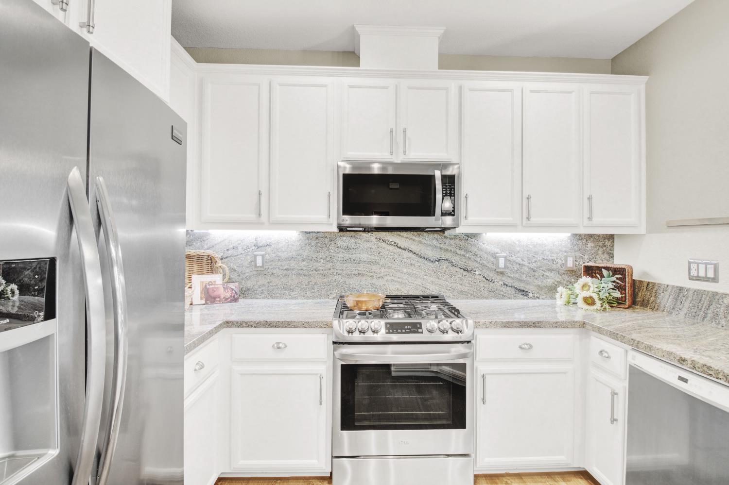 541 Boesch Drive Ripon, CA 95366 - Photo 8 of 29