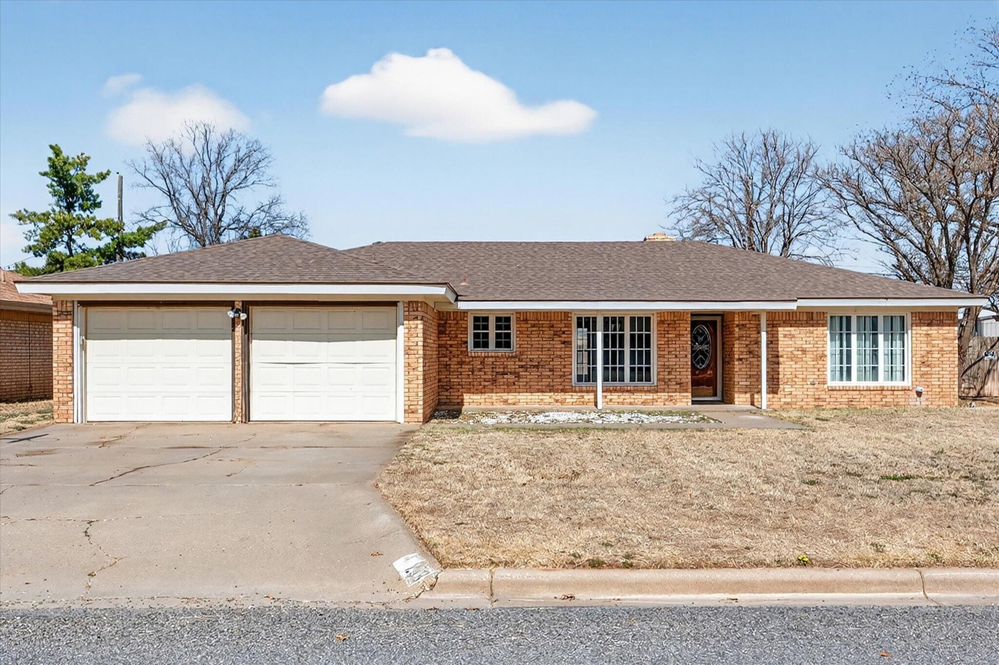 02-233 E 26th_9706_crop