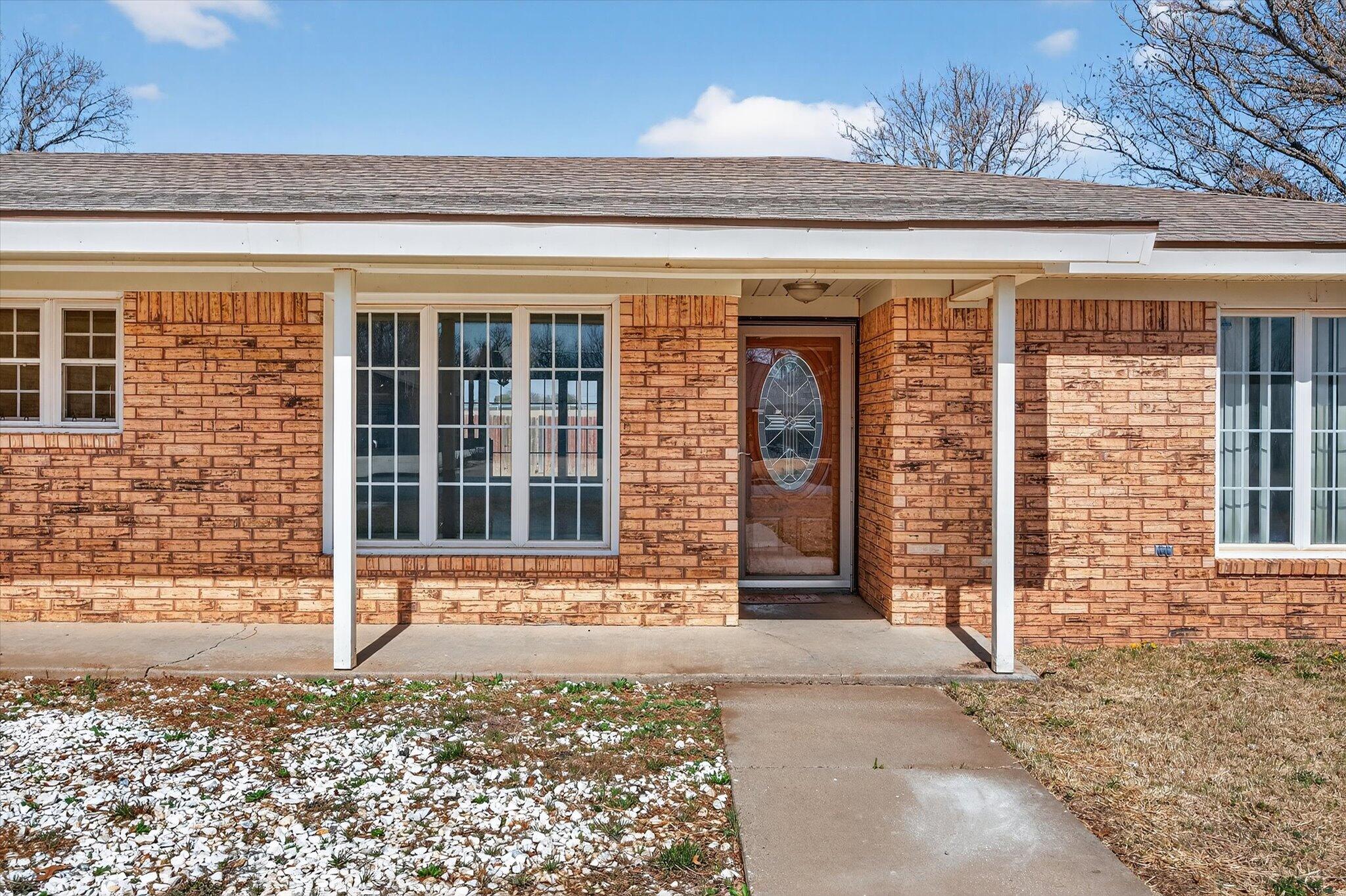 233 East 26th Street Littlefield, TX 79339 - Photo 3 of 23 05-233 E 26th_9713