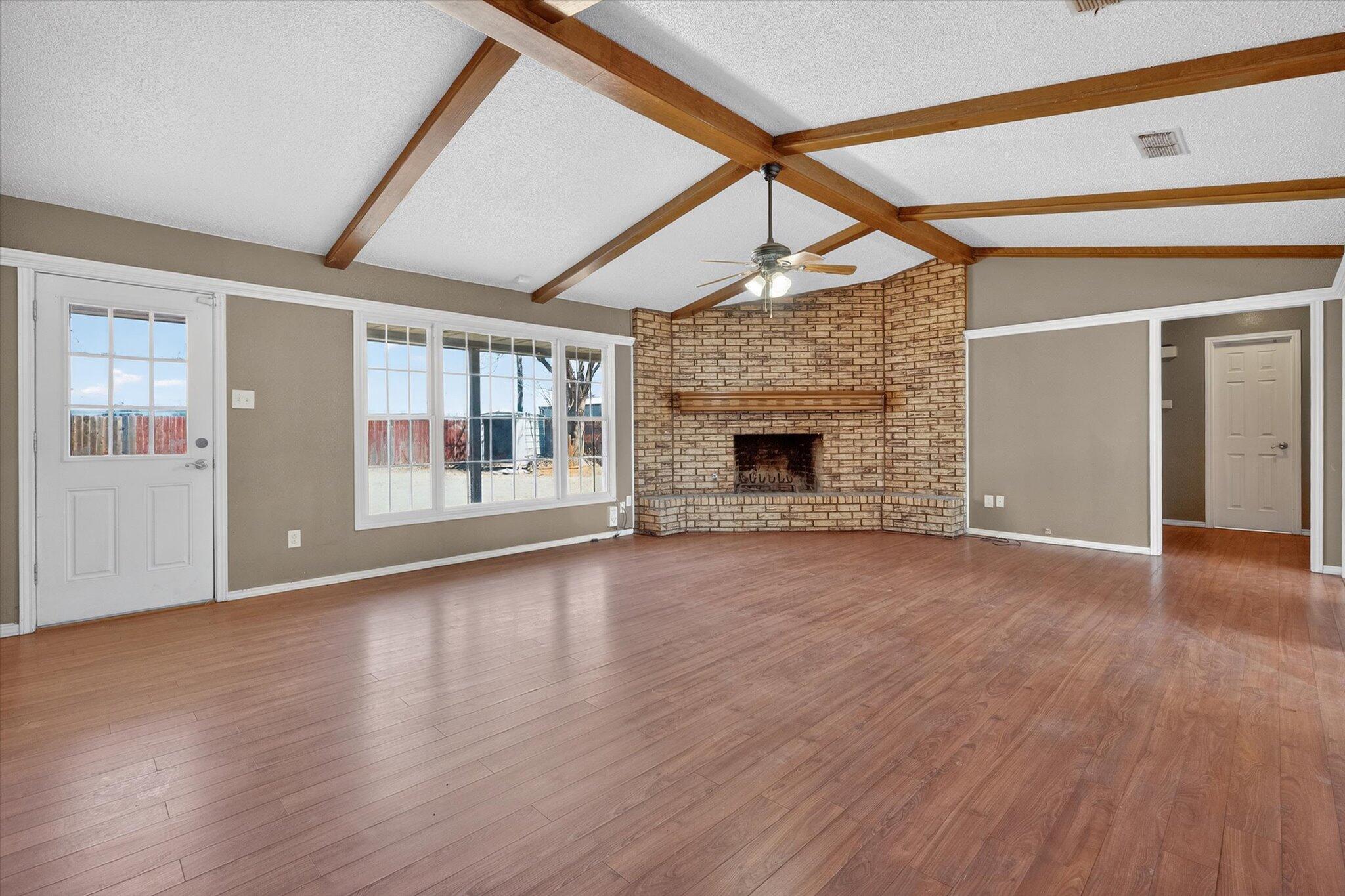 233 East 26th Street Littlefield, TX 79339 - Photo 6 of 23 09-233 E 26th_9743