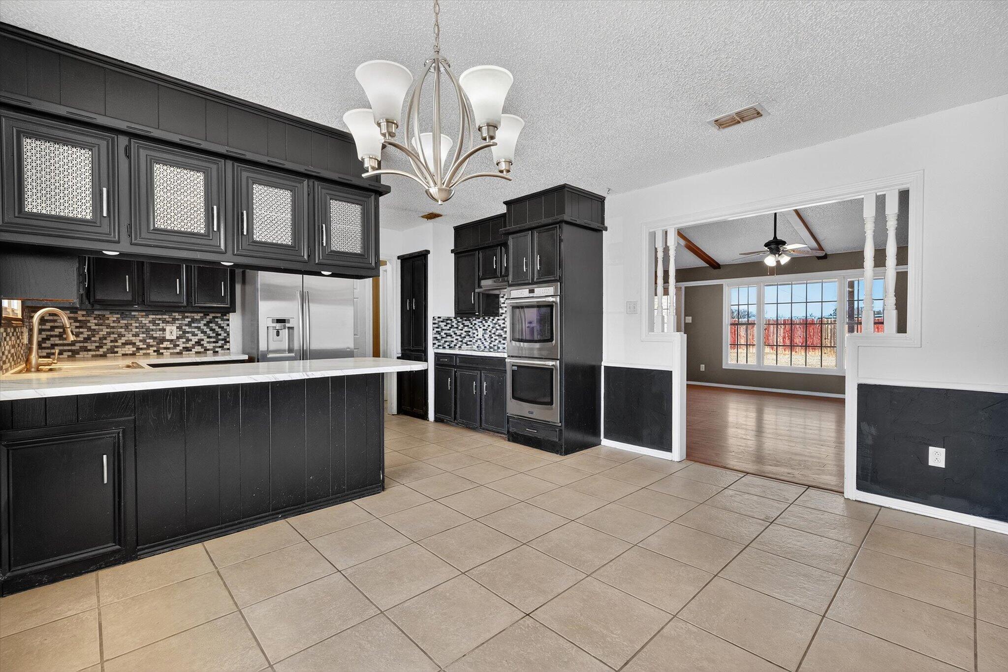 233 East 26th Street Littlefield, TX 79339 - Photo 9 of 23 13-233 E 26th_9768