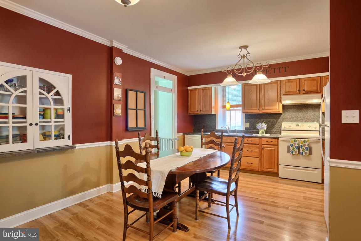229 Burd Coleman Road Lebanon, PA 17042 - Photo 4 of 27 Gallery Image 4