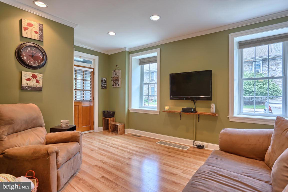 229 Burd Coleman Road Lebanon, PA 17042 - Photo 8 of 27 Gallery Image 8