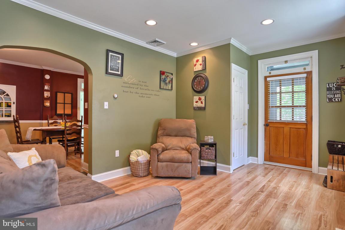 229 Burd Coleman Road Lebanon, PA 17042 - Photo 9 of 27 Gallery Image 9