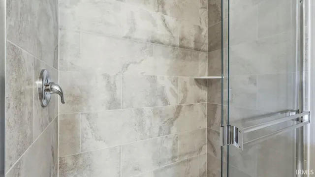 $339,900 | 6896 Jerome Pk Place, Fort Wayne, IN 46835