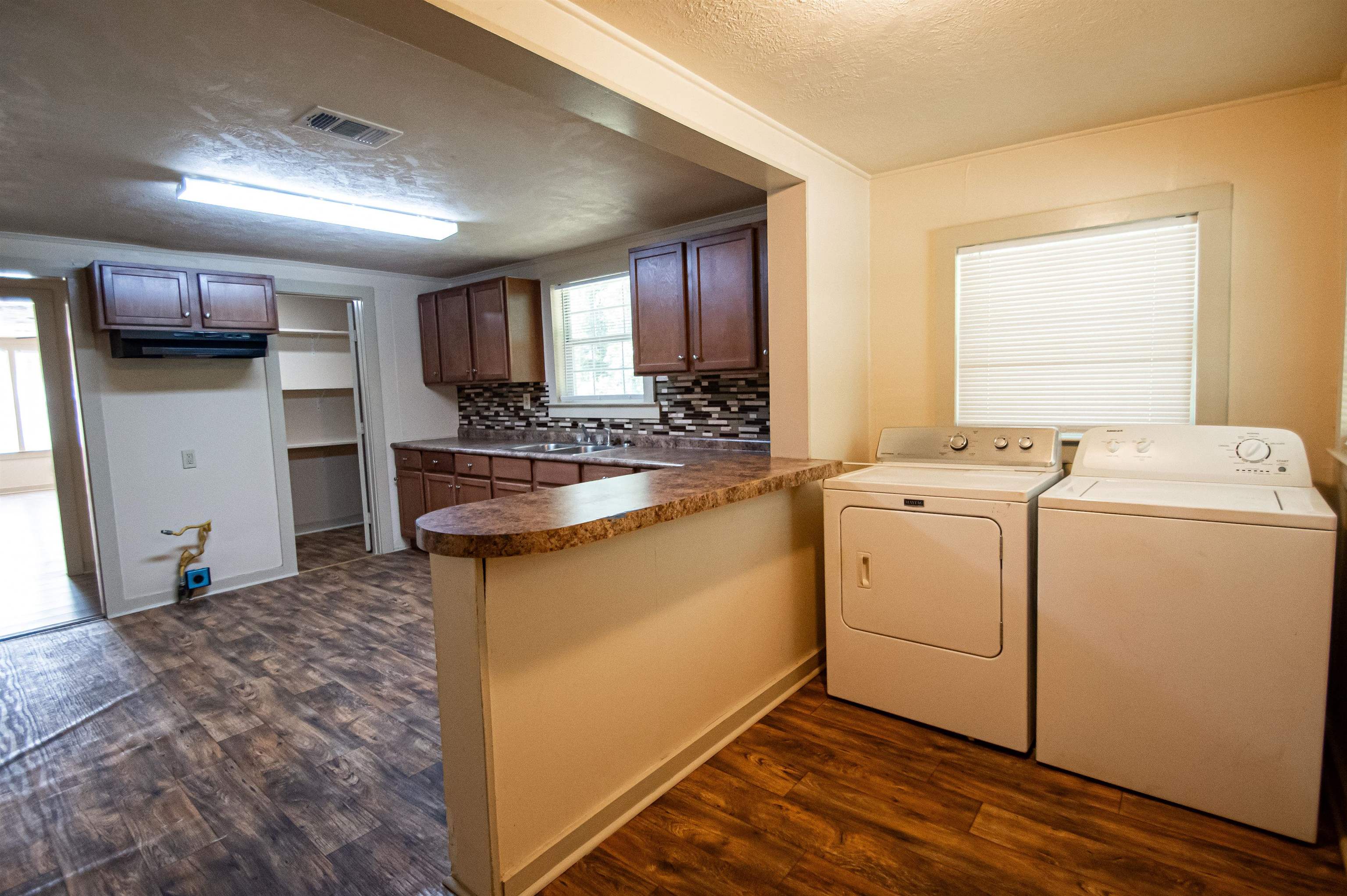 910 Bonner Street Silsbee, TX 77656 - Photo 8 of 14