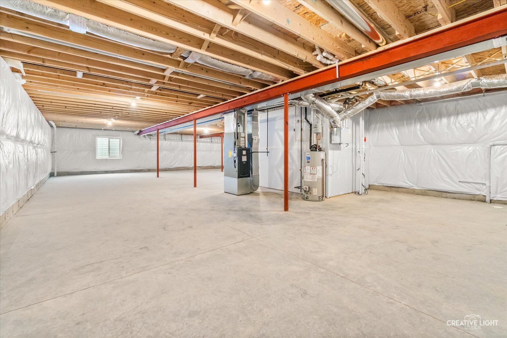 1823 Constitution Street Sycamore, IL 60178 - Photo 16 of 18 a view of an empty room