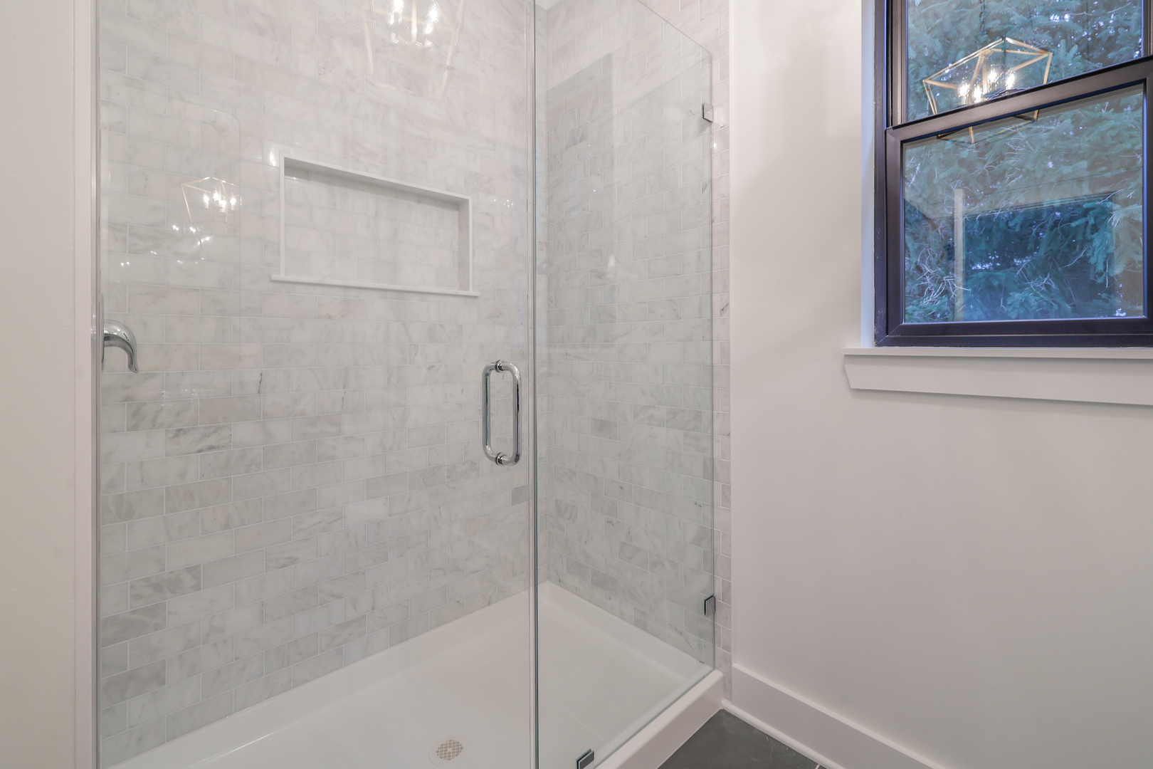 1823 Constitution Street Sycamore, IL 60178 - Photo 19 of 26 a bathroom with a shower