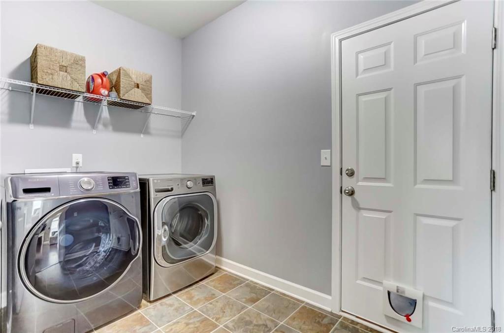 516 Rosemary Lane Fort Mill, SC 29708 - Photo 28 of 36 a utility room with dryer and washer