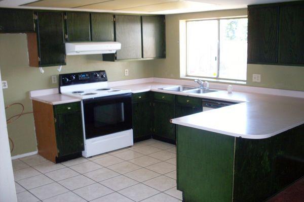 1462 East Carter Road Phoenix, AZ 85042 - Photo 12 of 26 KITCHEN