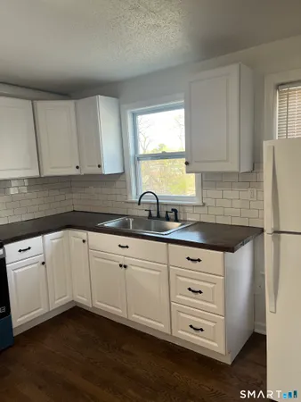 $1,849 | 52 Pearl Street, Manchester, CT 06040