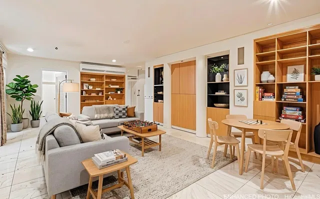 $4,900,000 | 235 Portlock Road, Honolulu, HI 96825