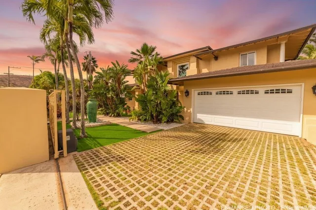 $4,900,000 | 235 Portlock Road, Honolulu, HI 96825