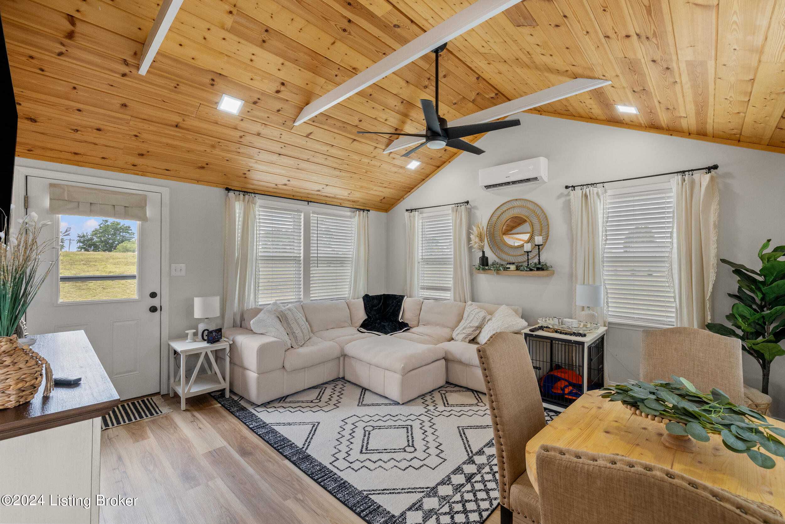 133 Ben Currens Road Salvisa, KY 40372 - Photo 5 of 32 pend9791