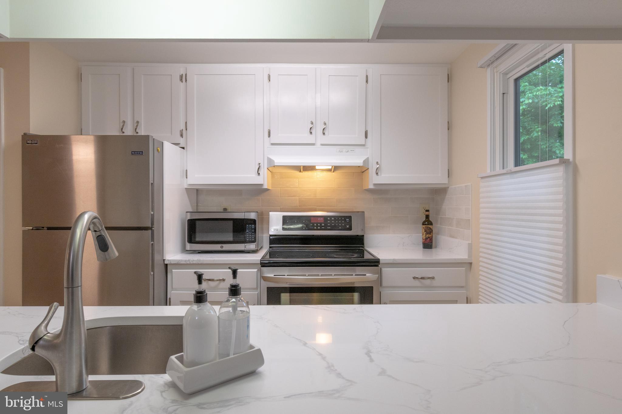 10722 Lester Street Silver Spring, MD 20902 - Photo 4 of 27 Kitchen