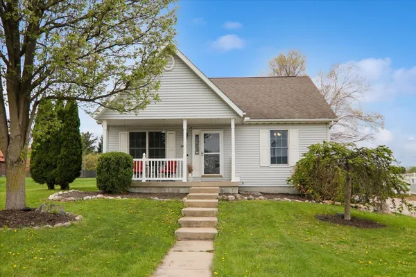 $245,000 | 1401 River Landing Street, Normal, IL 61761