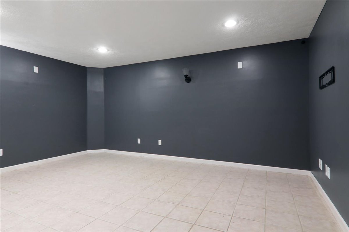1401 River Landing Street Normal, IL 61761 - Photo 16 of 27 a view of an empty room