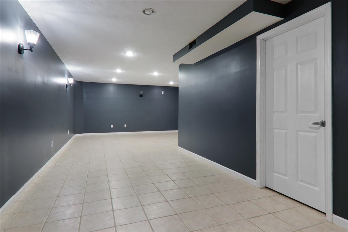 1401 River Landing Street Normal, IL 61761 - Photo 17 of 27 a view of an empty room