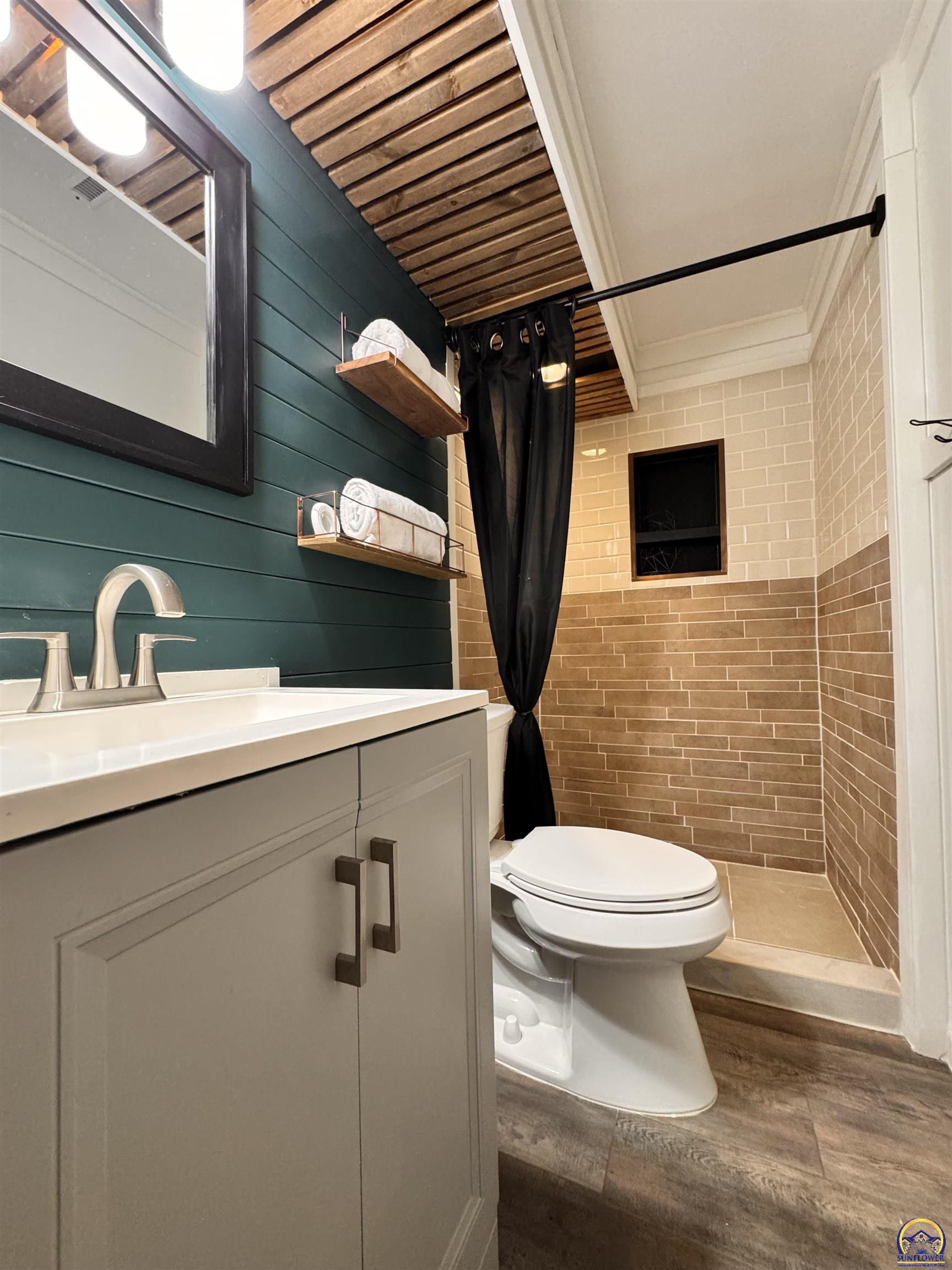 3036 Southwest Boswell Avenue Topeka, KS 66611 - Photo 35 of 52