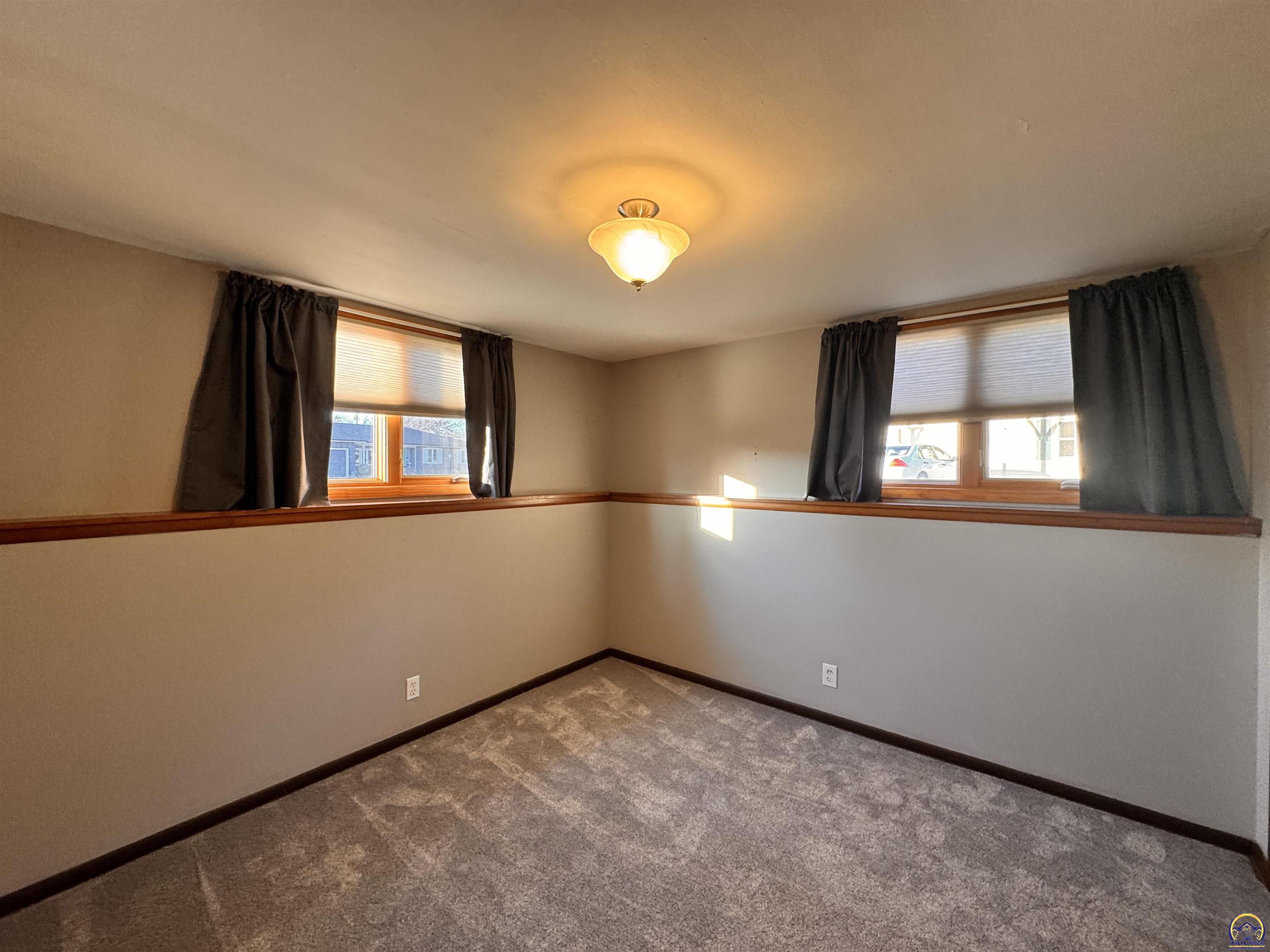 3036 Southwest Boswell Avenue Topeka, KS 66611 - Photo 42 of 52