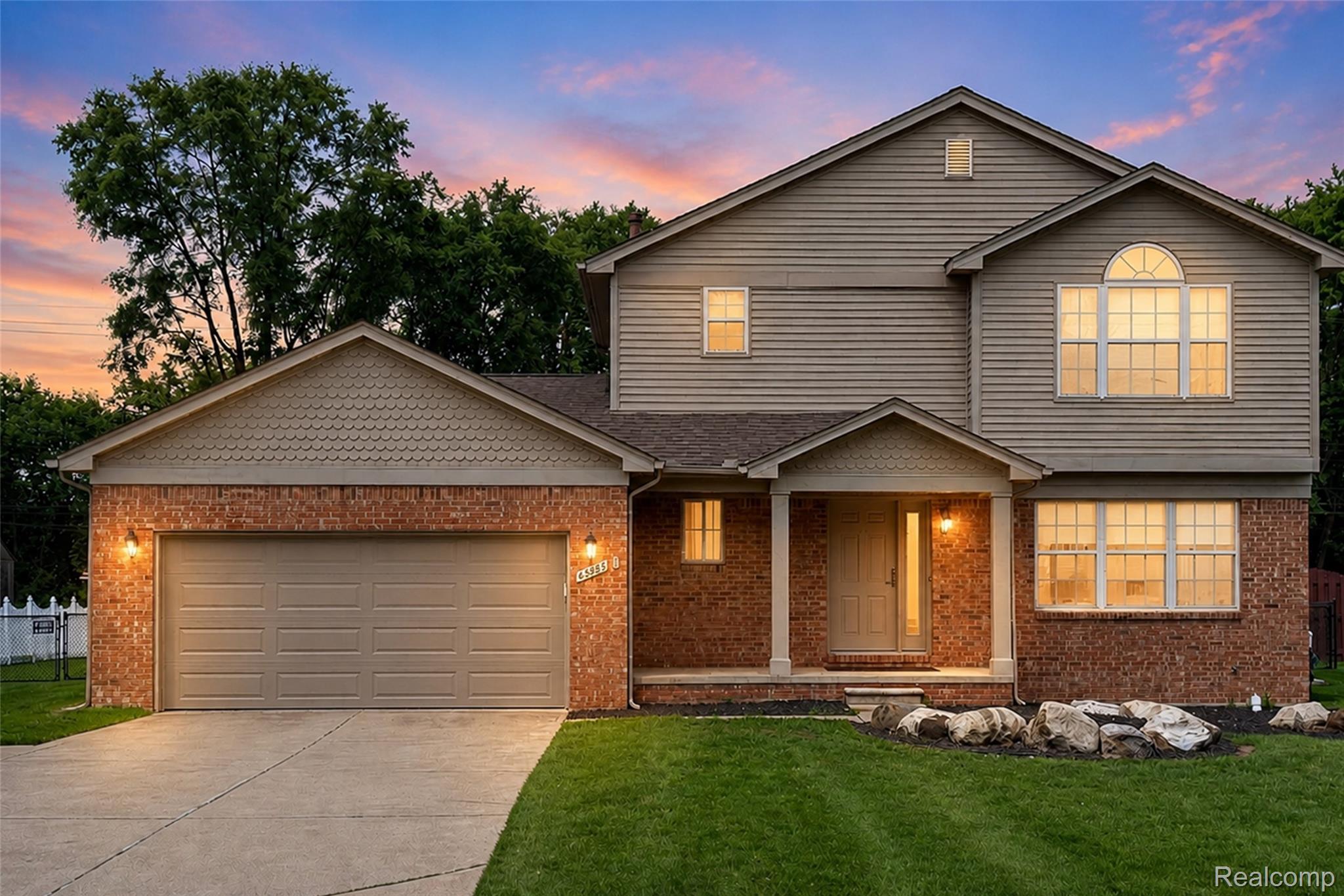 41585 Cherry Hill Road Canton, MI 48188 - Photo 3 of 43 A-41585 Cherry Hill Rd , canton-3.jpg