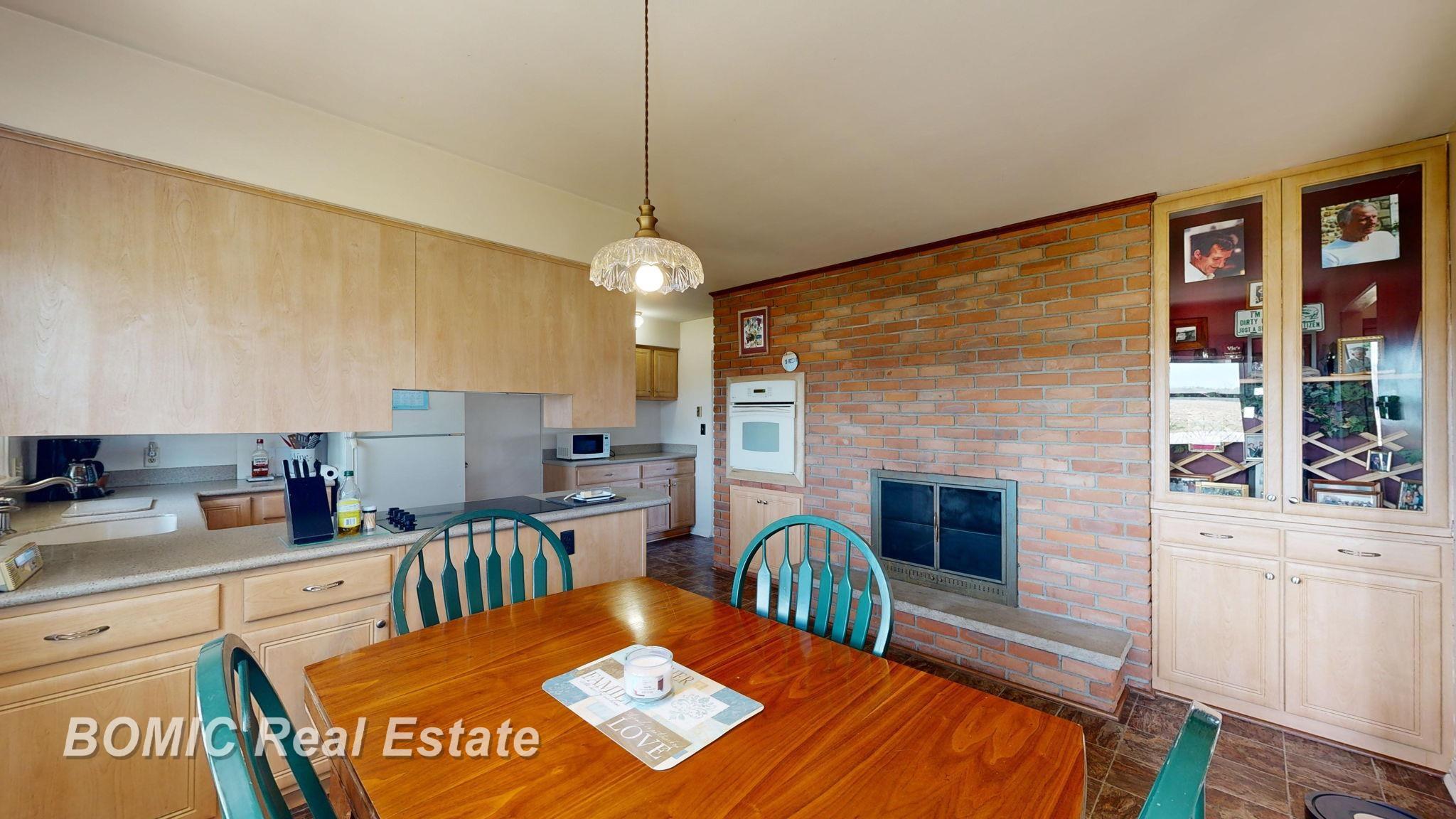 4375 South Vassar Road Vassar, MI 48768 - Photo 7 of 32