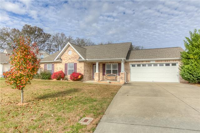 1036 Hummingbird Lane Spring Hill, TN 37174 - Photo 2 of 20 Gallery Image 2